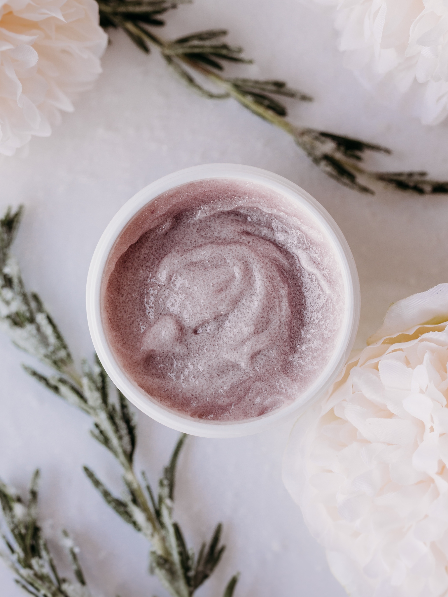 Exfoliant Pivoine givrée par la Pivoinerie Lili