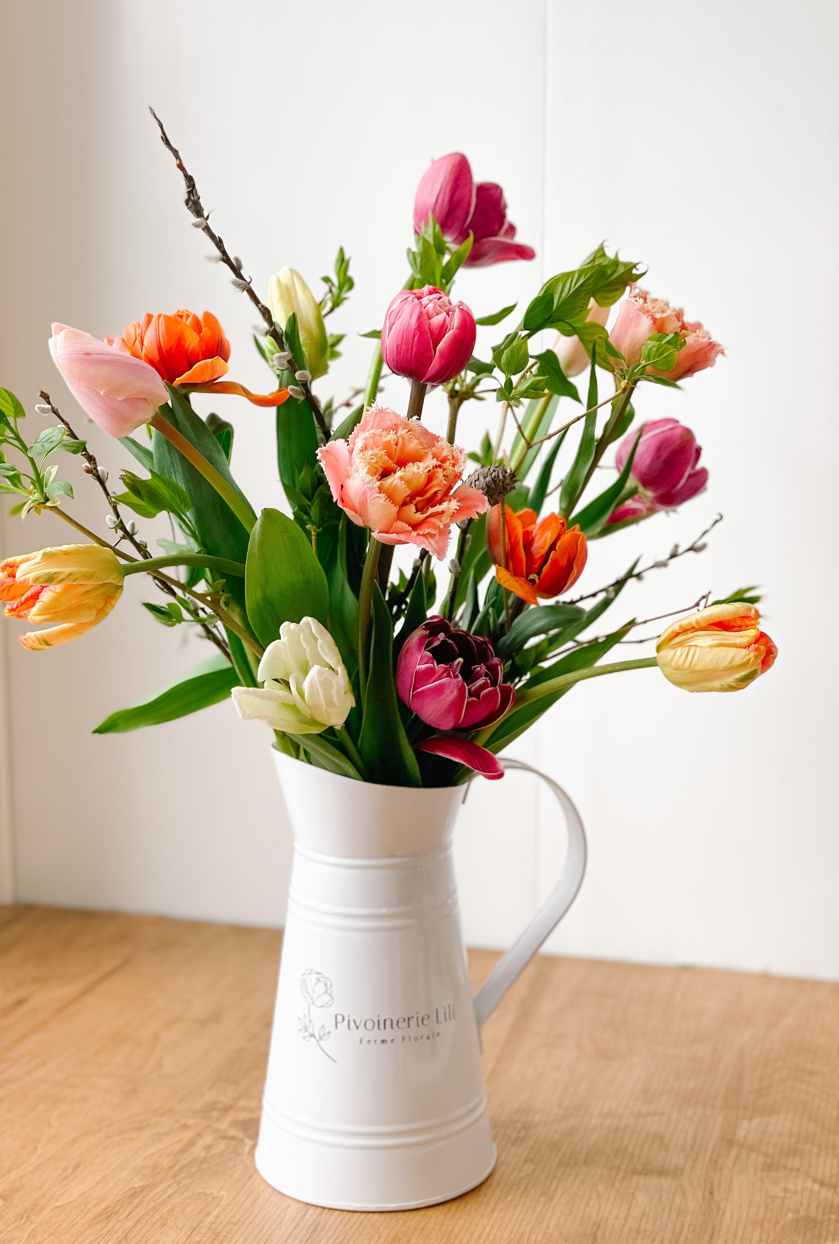 Bouquet de fleurs de saison - tulipes