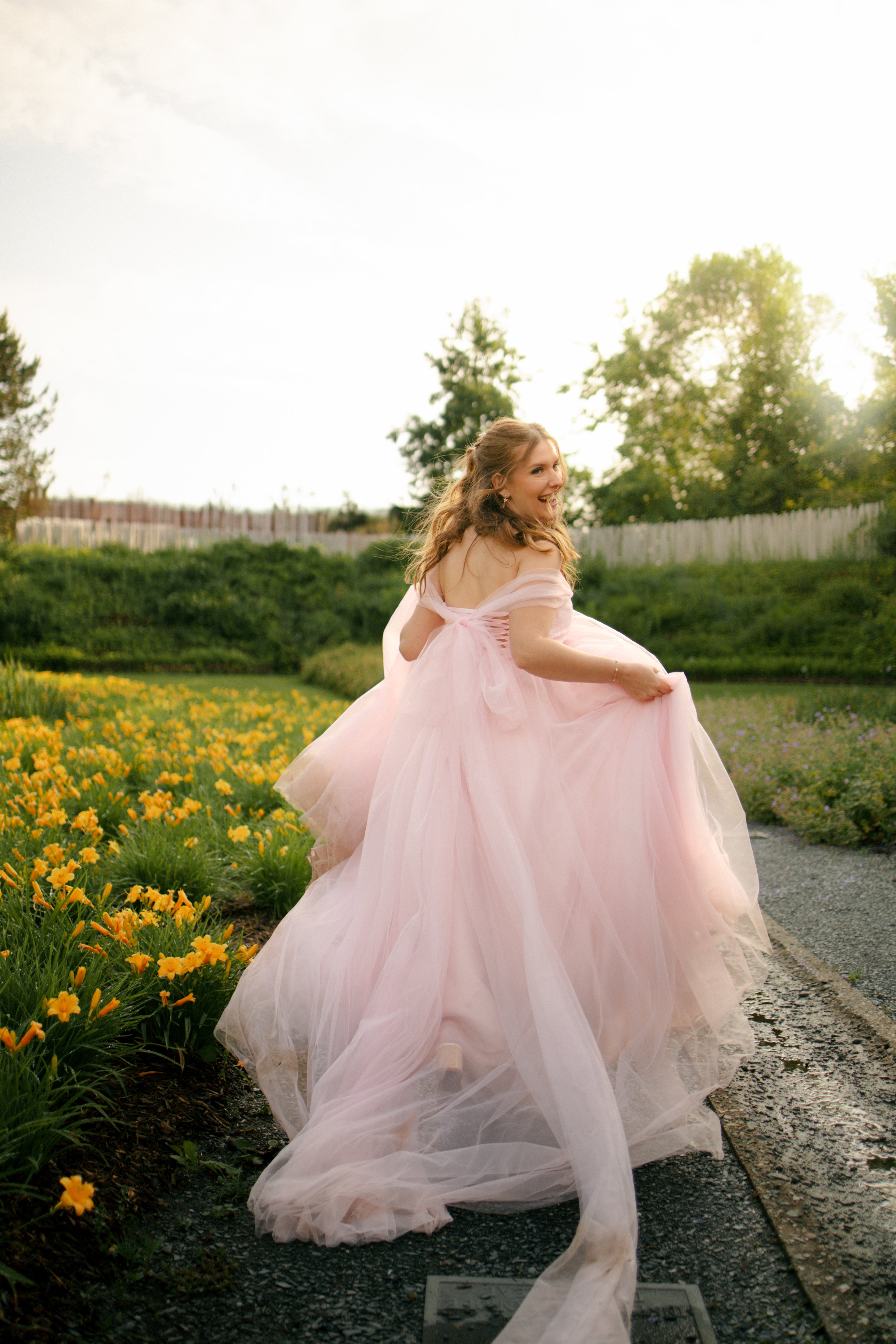 La soirée en ROSE – 11 juin - Soirée signature dans les champs de pivoines